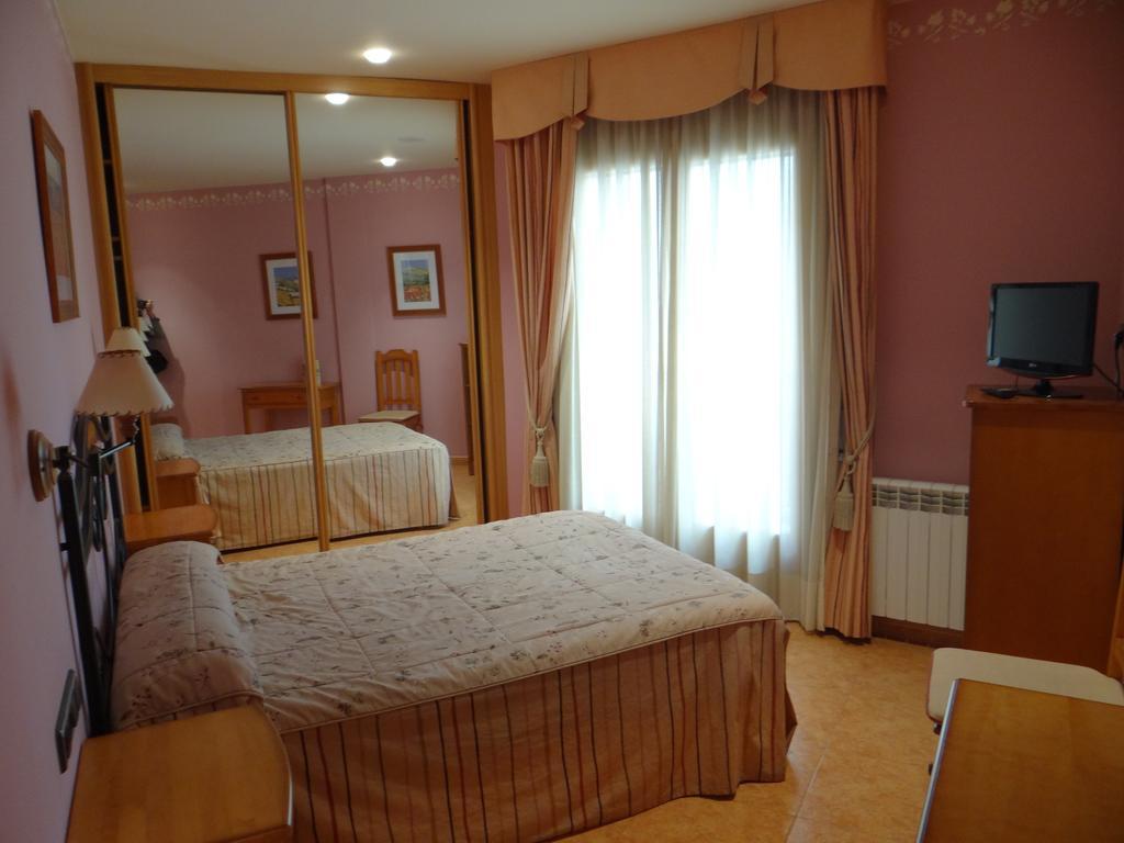 Hotel Casa Carmen Бенабарре Номер фото